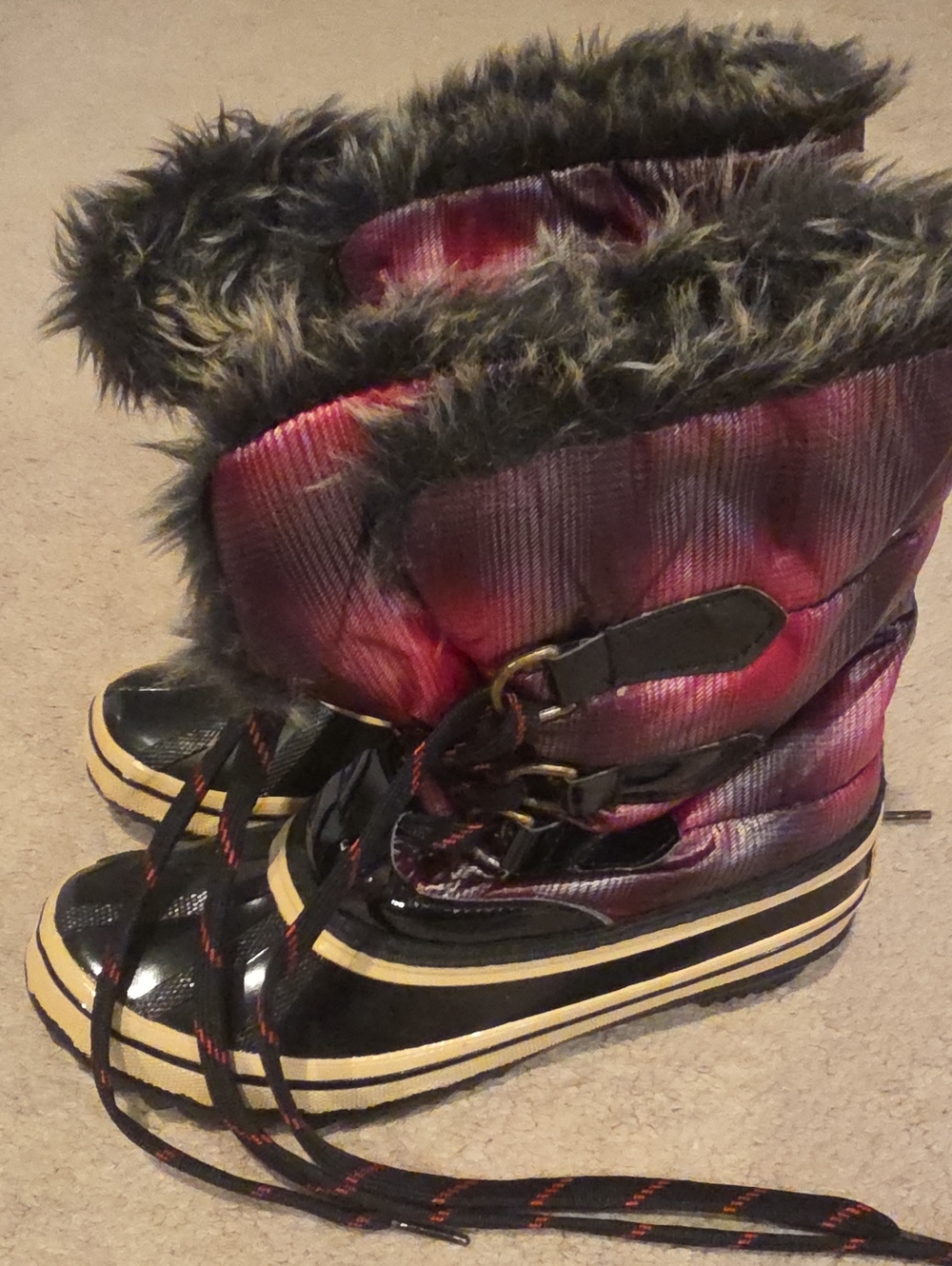 Sporto Burgundy Plaid Faux Fur Winter Boots